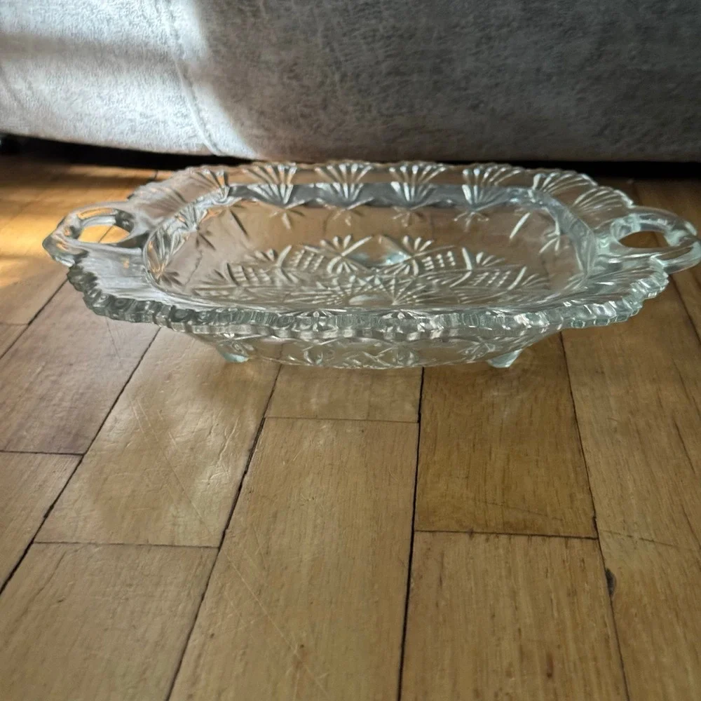 Vintage Glass Serving Tray with Handles Ornate‎ Starburst Pattern Home Decor